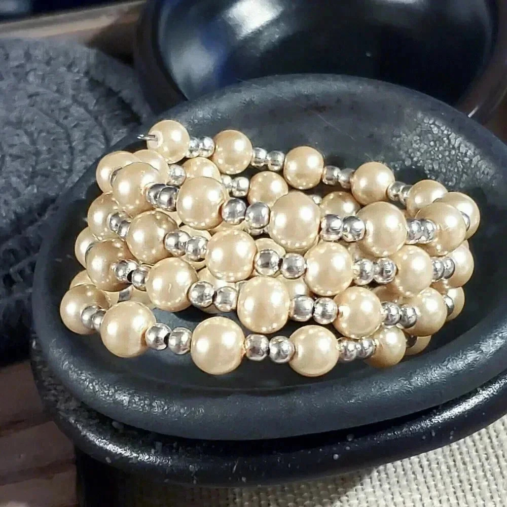 Handcrafted Champagne Beige Glass Pearl Silver Beads Wrap Bracelet - Picture 5 of 6